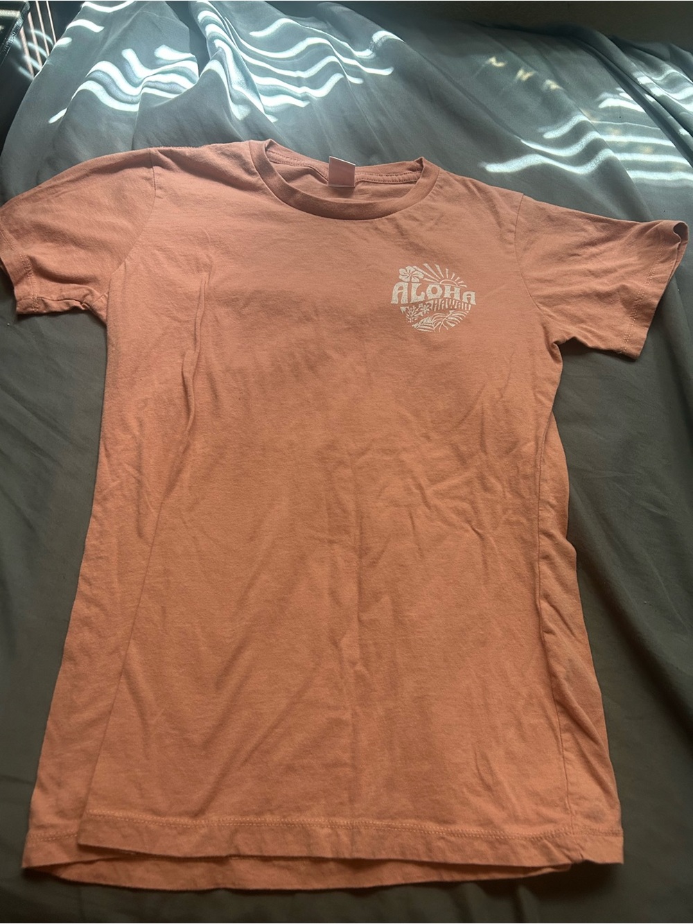 Aloha Graphic Tee - Peach Pink